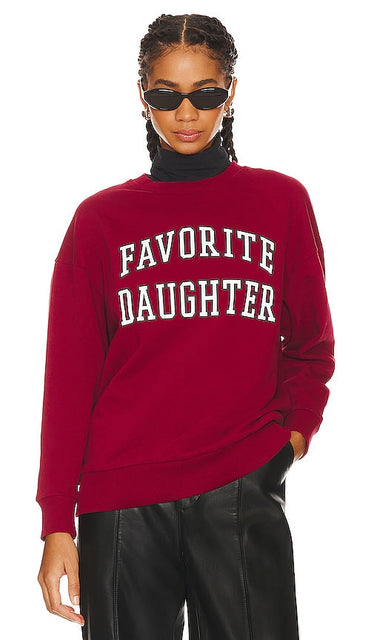 Favorite Daughter Collegiate Sweatshirt in Red - Sweat-shirt collégial de fille préférée en rouge - 最喜欢的女儿大学红色运动衫 - Lieblings-Tochter-College-Sweatshirt in Rot - Favourite Daughter 대학생 스웨트셔츠 레드 색상 - Felpa collegiale della figlia preferita in rosso