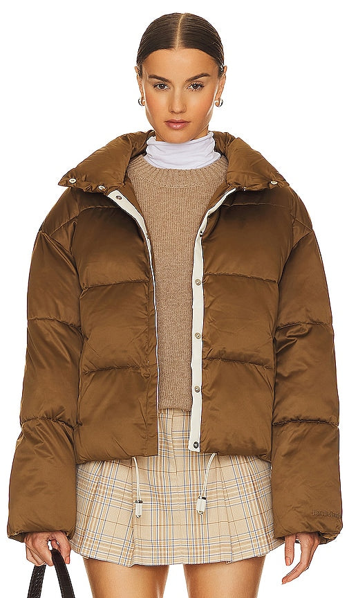 Favorite Daughter The Cropped Puffer Jacket in Metallic Bronze - Fille préférée, la doudoune courte en bronze métallisé - 最喜欢的女儿 金属古铜色短款羽绒服 - Lieblingstochter: Die kurze Pufferjacke in Metallic-Bronze - Favourite Daughter 크롭 퍼퍼 재킷 - Figlia preferita: il piumino corto in bronzo metallizzato