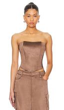 Favorite Daughter The Lanai Top in Brown - Fille préférée Le haut Lanai en marron - 最喜欢的女儿 棕色 Lanai 上衣 - Lieblingstochter Das Lanai-Top in Braun - Favourite Daughter THE 라나이 탑 브라운 색상 - Figlia preferita Il top Lanai in marrone