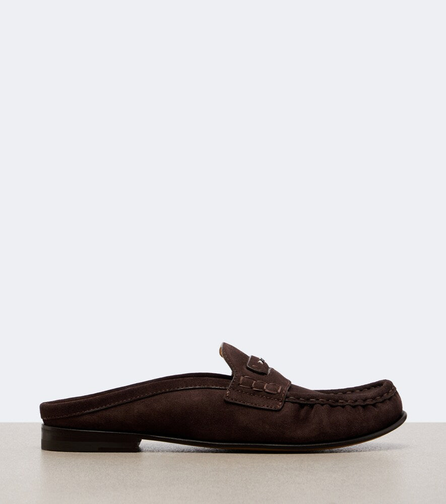 Fendi Fendi Scrunch suede mules in Brown - Loafers
