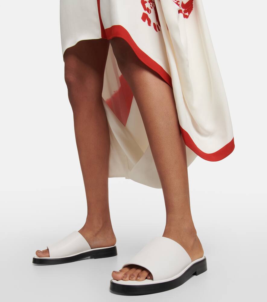 Ferragamo Leather slides