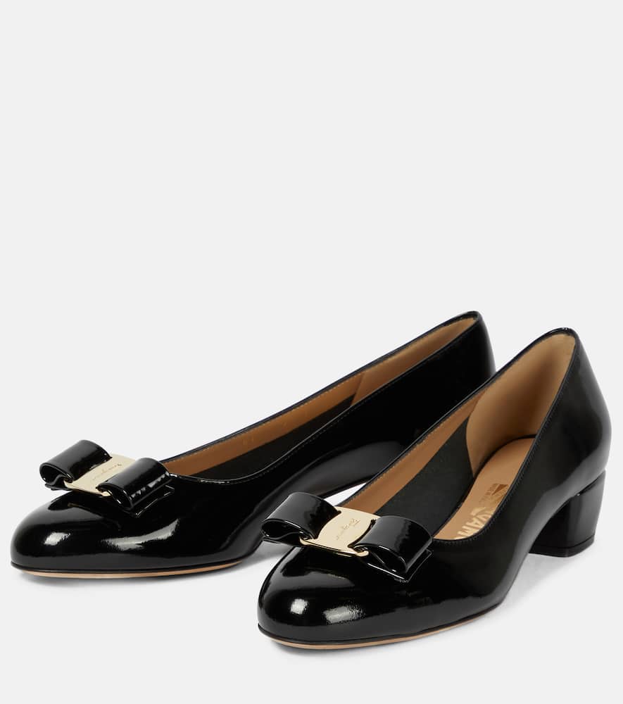 Ferragamo Vara patent leather ballet flats