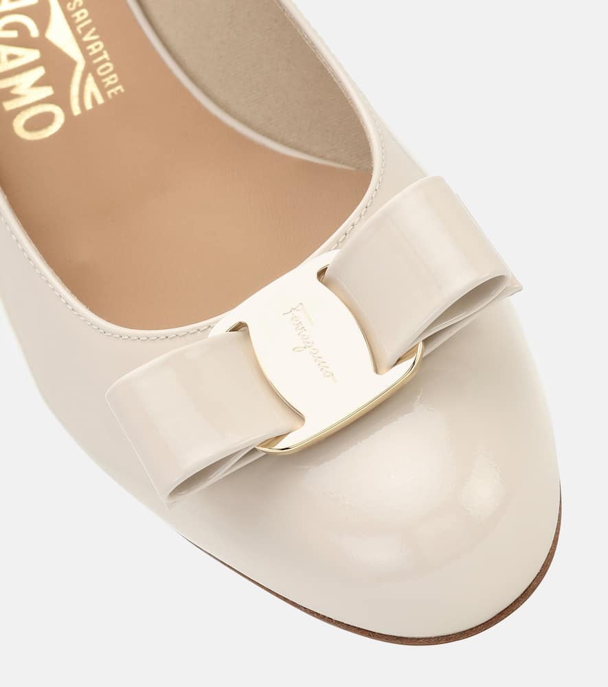 Ferragamo Vara patent leather pumps