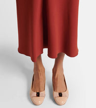 Ferragamo Varina bow-detail patent leather ballet flats