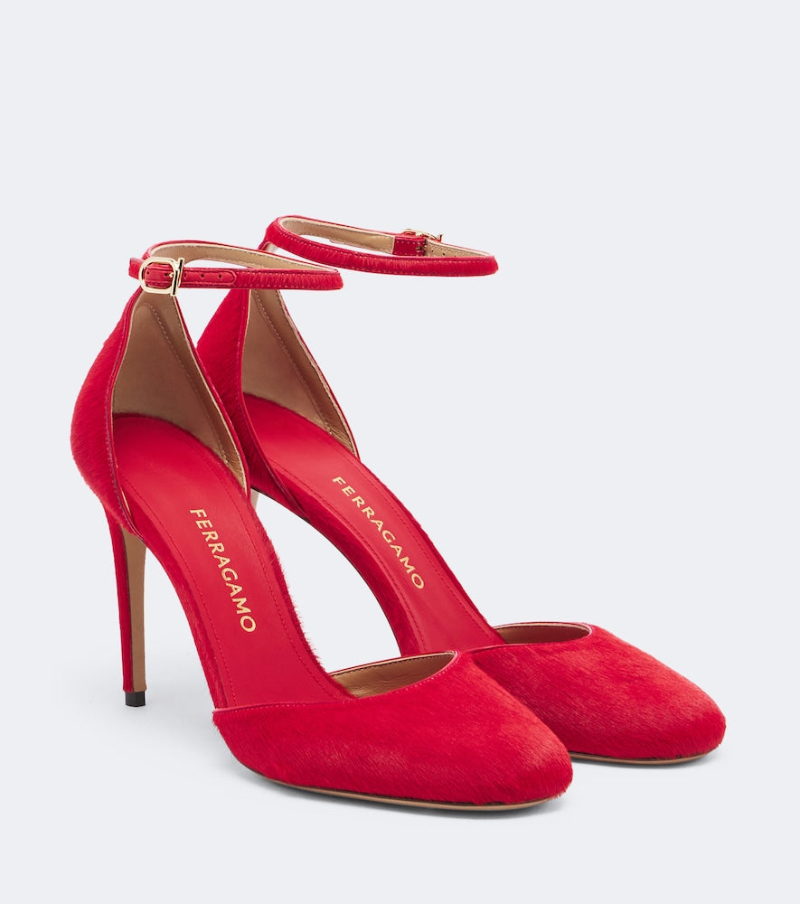Ferragamo Maily calf hair pumps in Red - High-Heel Pumps