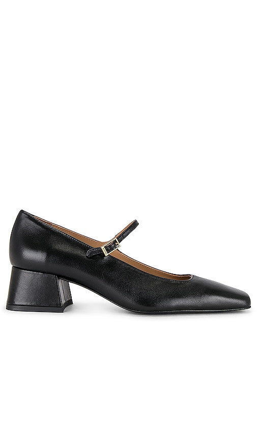 Flattered Evan Heel in Black - Talon Evan flatté en noir - 黑色 Evan 扁平高跟鞋 - Schmeichelhafter Evan-Absatz in Schwarz - 플래터드 에반 힐 블랙 색상 - Tacco Evan lusingato in nero