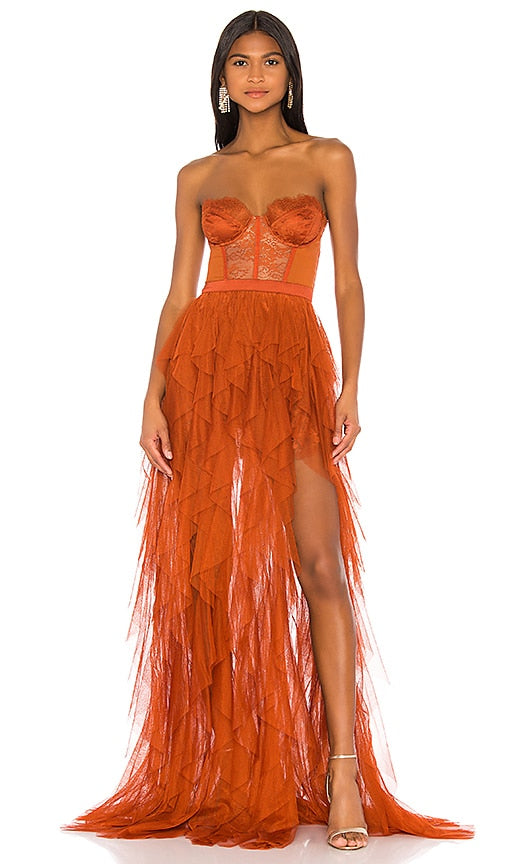For Love & Lemons x REVOLVE Bustier Gown in Rust - For Love & Lemons x REVOLVE Robe Bustier en Rouille - For Love & Lemons x REVOLVE 锈色紧身胸衣礼服 - For Love & Lemons x REVOLVE Bustierkleid in Rost - For Love & Lemons x REVOLVE 뷔스티에 가운 - Abito bustier For Love & Lemons x REVOLVE color ruggine