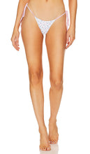 Frankies Bikinis Divine Bottom in White - Frankies Bikinis - Divine Bottom en blanc - Frankies 白色比基尼神圣底裤 - Frankies Bikinis Divine Bottom in Weiß - Frankies bikinis 디바인 하의 화이트 색상 - Frankies Bikini Divine Bottom in bianco