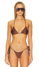 Frankies Bikinis Nick Satin Top in Brown - Frankies Bikinis - Nick - Haut en satin marron - Frankies 比基尼 Nick Satin 棕色上衣 - Frankies Bikinis Nick Satin-Oberteil in Braun - Frankies bikinis 닉 새틴 탑 브라운 색상 - Top in raso Nickies del bikini Frankies in marrone