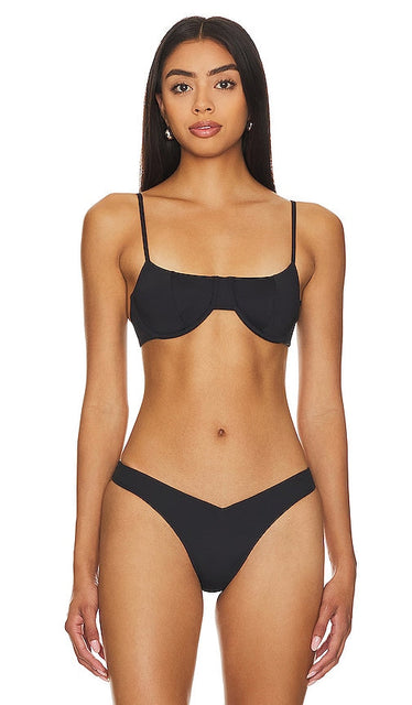 Frankies Bikinis Pam Underwire Top in Black - Frankies Bikinis - Pam - Haut à armatures - Noir - Frankies 比基尼 Pam 黑色钢托上衣 - Frankies Bikinis Pam Bügeloberteil in Schwarz - Frankies bikinis PAM 언더와이어 탑 블랙 색상 - Top con ferretto Frankies Bikini Pam in nero