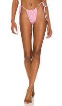 Frankies Bikinis Tia Puff Bikini Bottom in Pink - Frankies Bikinis - Tia Puff - Bas de bikini rose - Frankies 比基尼 Tia Puff 粉色比基尼泳裤 - Frankies Bikinis Tia Puff-Bikinihose in Rosa - Frankies bikinis 티아 퍼프 비키니 하의 핑크 색상 - Parte inferiore del bikini Frankies Bikinis Tia Puff in rosa