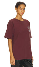 Free & Easy Connection Premium Short Sleeve Tee in Burgundy