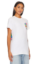 Free & Easy Spectrum Short Sleeve Tee in White