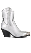 Free People Brayden Western Boot in Metallic Silver - Free People - Brayden - Bottines western - Argent métallisé - Free People Brayden 金属银色西部靴 - Free People Brayden Westernstiefel in Metallic-Silber - Free People 브레이든 웨스턴 부츠 메탈릭 실버 소재 - Stivale Western Brayden Free People in argento metallizzato