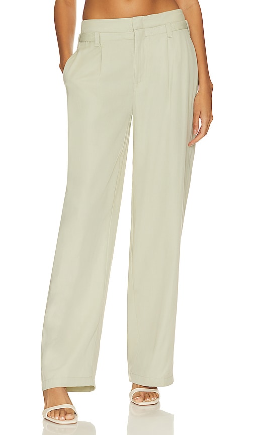 Free People Falling Out Trouser in Sage - Free People - Pantalon Falling Out - Sauge - 自由人在圣人中掉裤子 - Free People Falling Out-Hose in Salbei - Free People 폴링 아웃 팬츠 - Pantaloni Free People Falling Out in salvia