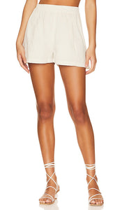 Free People Get Free Poplin Pull On Short in Cream - Free People reçoit gratuitement un short à enfiler en popeline - Crème - 免费人士可获得免费奶油色府绸套头短裤 - Free People erhalten kostenlose Popeline-Pull-On-Shorts in Creme - Free People 무료 포플린 풀온 크림 쇼츠 - Free People riceve gratuitamente dei pantaloncini in popeline color crema