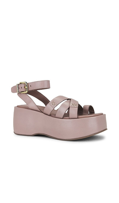 Free People Hazel Flatform Sandal in Mauve