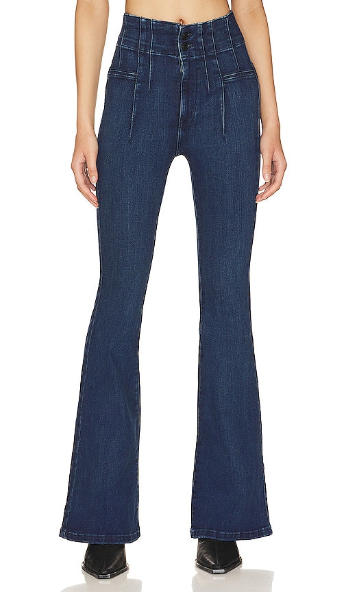 Free People Jayde Flare in Blue - Free People - Jayde Flare en bleu - 蓝色 Free People Jayde Flare - Free People Jayde Flare in Blau - Free People 블루 색상의 Jayde 플레어 - Persone libere Jayde Flare in blu