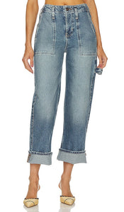 Free People Major Leagues Mid Rise Cuffed Jean in Denim-Medium - Free People - Jean à revers taille moyenne des Ligues majeures en denim - Moyen - Free People 大联盟中腰翻边牛仔布中号牛仔裤 - Free People Major Leagues Mid Rise Cuffed Jeans in Denim-Medium - Free People Major Leagues 미드 라이즈 커프 진 데님 소재-미디엄 - Free People Jeans con risvolto a vita media delle Major League in denim medio