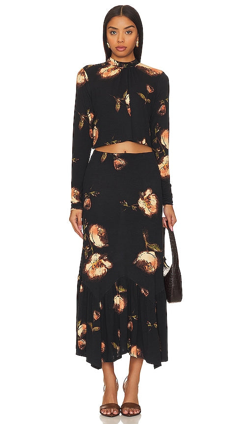 Free People No Merci Set in Blue - Free People No Merci en bleu - Free People No Merci 蓝色套装 - Free People No Merci Set in Blau - Free People No Merci 블루 세트 - Persone libere, nessuna merce, ambientato in blu
