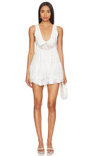 Free People Spring Fling Romper in Ivory - Free People - Combishort Spring Fling en ivoire - Free People 象牙色春季狂欢连身衣 - Free People Spring Fling Strampler in Elfenbein - Free People 스프링 플링 롬퍼 - Pagliaccetto Spring Fling di Free People in avorio