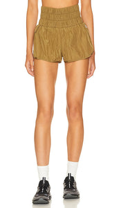 Free People X FP Movement The Way Home Short In Army in Army - Free People X FP Movement The Way Home Short dans l'armée dans l'armée - 自由人 X FP 运动 回家的路 军队中的短兵 - Free People X FP Movement The Way Home Short In Army in Army - 프리피플 X FP 무브먼트 The Way Home Short In Army in Army - Movimento Popolo Libero X FP La strada di casa Breve nell'esercito nell'esercito
