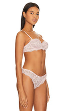 Free People x Intimately FP Maya Convertible Underwire Bra in Blush