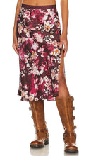 Free People x Intimately FP Sweet Talker Slip Skirt in Burgundy - Free People x Intimately FP - Sweet Talker - Jupe nuisette - Bordeaux - Free People x Intimately FP Sweet Talker 酒红色吊带裙 - Free People x Intimately FP Sweet Talker Slip-Rock in Burgund - Free People x Intimately FP 스위트 토커 슬립 스커트 - Gonna a sottoveste Sweet Talker di Free People x Intimately FP in Borgogna