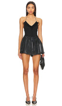 Free People x REVOLVE Do A Twirl Romper in Black - Free People x REVOLVE - Barboteuse Do A Twirl en Noir - Free People x REVOLVE Do A Twirl 黑色连衣裤 - Free People x REVOLVE Do A Twirl Strampler in Schwarz - Free People x REVOLVE Do A Twirl 롬퍼 in 블랙 - Free People x REVOLVE Do A Twirl Pagliaccetto in nero