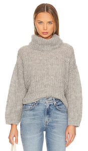 Free People x REVOLVE Laverne Tunic in Grey - Free People x REVOLVE Tunique Laverne en Gris - Free People x REVOLVE Laverne 灰色长袍 - Free People x REVOLVE Laverne Tunika in Grau - Free People x REVOLVE Laverne 튜닉그레이 색상 - Tunica Free People x REVOLVE Laverne in grigio