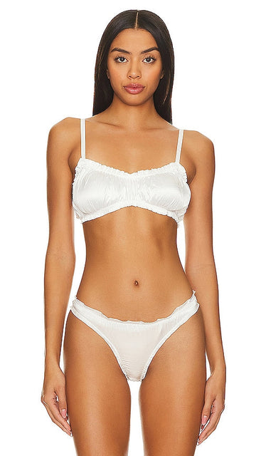 Free People x REVOLVE Shine Bright Bralette in Ivory - Free People x REVOLVE - Brassière Shine Bright en Ivoire - Free People x REVOLVE Shine Bright 象牙色文胸 - Free People x REVOLVE Shine Bright Bralette in Elfenbein - Free People x REVOLVE 샤인 브라이트 브라렛 in Ivory - Bralette Free People x REVOLVE Shine Bright in avorio