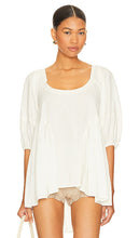 Free People x Revolve Blossom Tunic in White - Free People x Revolve - Tunique Blossom - Blanc - Free People x Revolve Blossom 白色束腰外衣 - Free People x Revolve Blossom Tunika in Weiß - Free People x Revolve Blossom 튜닉 화이트 색상 - Tunica Free People x Revolve Blossom in bianco
