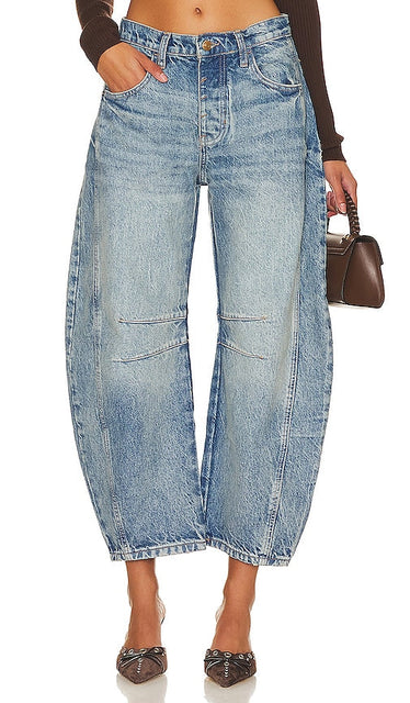 Free People x We The Free Good Luck Mid Rise Barrel in Denim-Medium - Free People x We The Free Good Luck Baril taille moyenne en denim-Medium - Free People x We The Free Good Luck 中腰牛仔布桶装 - Free People x We The Free Good Luck Mid Rise Barrel in Denim-Medium - Free People x We The Free Good Luck 미드 라이즈 배럴 데님 미디엄 - Free People x We The Free Good Luck Barile a vita media in denim medio