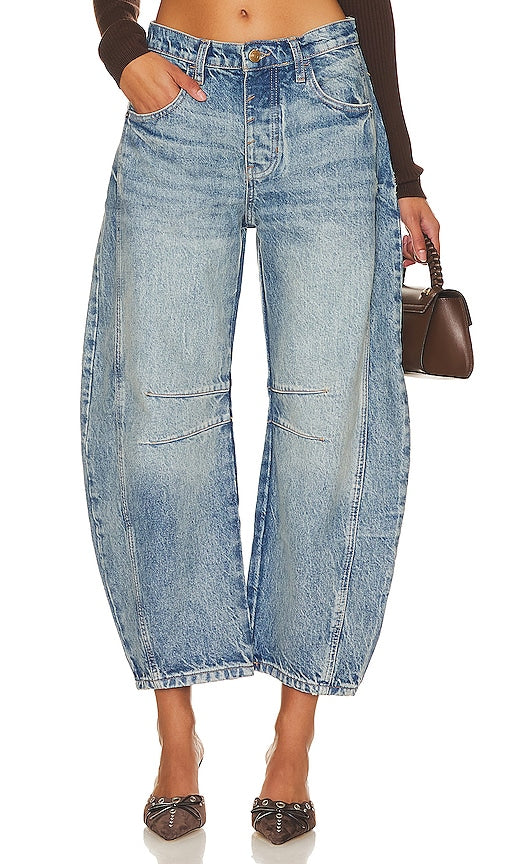 Free People x We The Free Good Luck Mid Rise Barrel in Denim-Medium - Free People x We The Free Good Luck Baril taille moyenne en denim-Medium - Free People x We The Free Good Luck 中腰牛仔布桶装 - Free People x We The Free Good Luck Mid Rise Barrel in Denim-Medium - Free People x We The Free Good Luck 미드 라이즈 배럴 데님 미디엄 - Free People x We The Free Good Luck Barile a vita media in denim medio