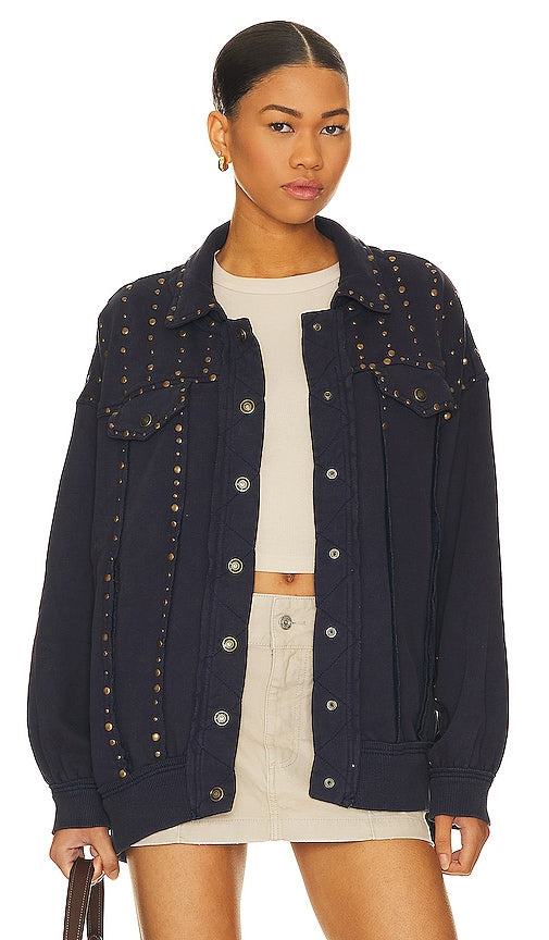 Free People x We The Free Keepin' On Trucker Jacket in Navy - Free People x We The Free Keepin' On - Veste camionneur - Bleu marine - Free People x We The Free Keepin' On 海军蓝卡车司机夹克 - Free People x We The Free Keepin' On Trucker-Jacke in Marineblau - Free People x We The Free Keepin' On 트러커 재킷 - Giacca da camionista Free People x We The Free Keepin' On in blu navy