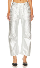 Free People x We The Free Moxie Low Slung Pull On in Metallic Silver - Free People x We The Free Moxie - Pull à bandoulière basse - Argent métallisé - Free People x We The Free Moxie 金属银色低帮套穿鞋 - Free People x We The Free Moxie Low Slung Pull-On in Metallic-Silber - Free People x We The Free Moxie 로우 슬렁 풀온 메탈릭 실버 소재 - Free People x We The Free Moxie Low Slung Pull On in argento metallizzato