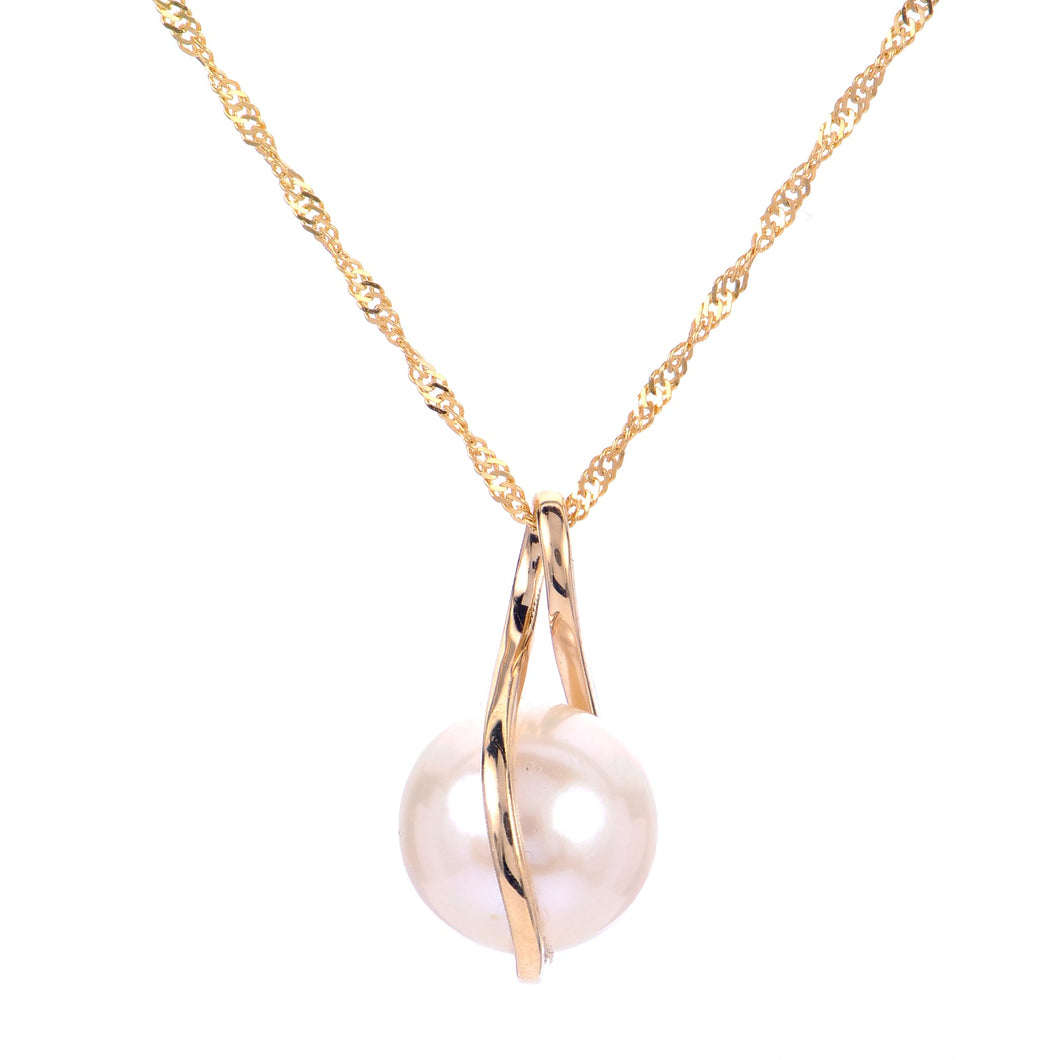 Freshwater Cultured Pearl Yellow Gold Twist Pendant Necklace