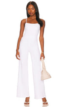 Good American Vacay Jumpsuit in White - Combinaison Good American Vacay en blanc - Good American Vacay 白色连身裤 - Good American Vacay Jumpsuit in Weiß - Good American Vacay 점프수트 화이트 색상 - Buona tuta American Vacay in bianco