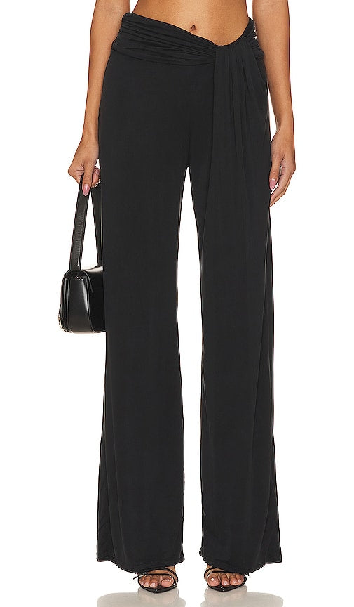 GAUGE81 Loutro Wide Leg Pant in Black - GAUGE81 Pantalon large Loutro en noir - GAUGE81 Loutro 黑色阔腿裤 - GAUGE81 Loutro Hose mit weitem Bein in Schwarz - GAUGE81 루트로 와이드 레그 팬츠블랙 색상 - Pantaloni GAUGE81 Loutro a gamba larga in nero