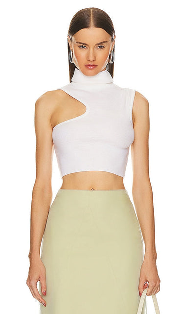 GAUGE81 Melita Turtleneck Top in White - GAUGE81 Haut à col roulé Melita en blanc - GAUGE81 Melita 白色高领上衣 - GAUGE81 Melita Rollkragenoberteil in Weiß - GAUGE81 멜리타 터틀넥 탑 화이트 색상 - GAUGE81 Top dolcevita Melita in bianco