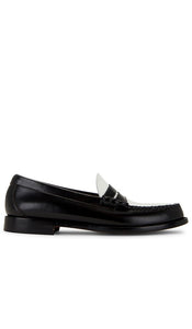 G.H.BASS Larson Weejun in Black | Men's Loafers in Black   White