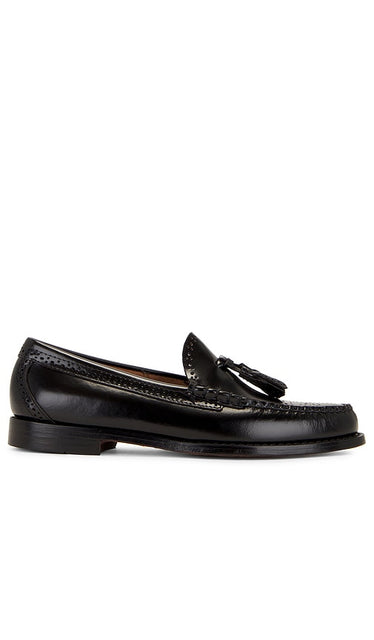 G.H.BASS Larkin Tassel Brogue Weejun in Black | Men's Loafers in Black