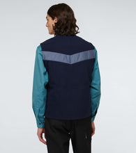 GR10K Backend vest