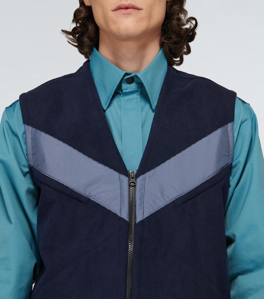 GR10K Backend vest