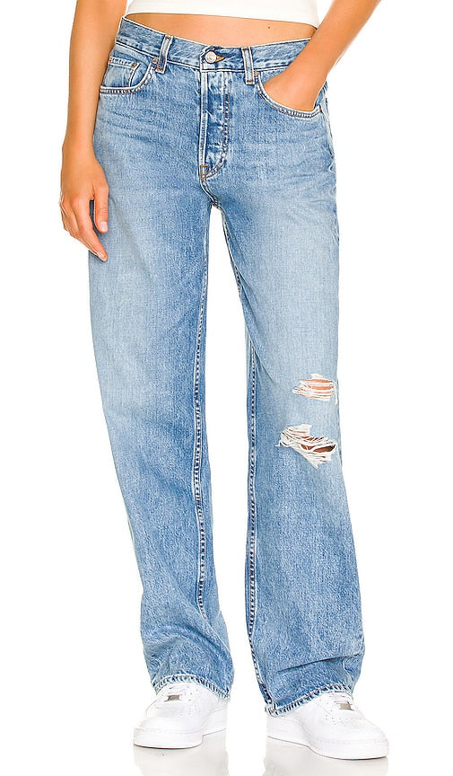 GRLFRND Bella Low Rise Boyfriend in Blue - GRLFRND Bella Boyfriend taille basse en bleu - GRLFRND Bella 低腰男友蓝色衣服 - GRLFRND Bella Low Rise Boyfriend in Blau - GRLFRND Bella 로우라이즈 보이프렌드 in 블루 - GRLFRND Bella fidanzato a vita bassa in blu