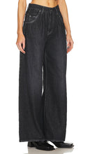 GRLFRND Chloe High Rise Pleated Wide Leg in Black