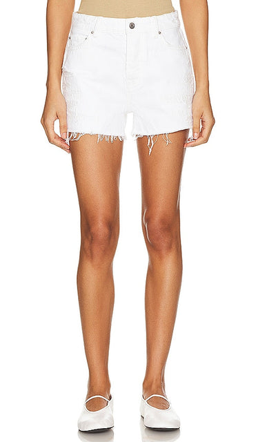 GRLFRND Eliana High Rise Cut Off in White - GRLFRND Eliana taille haute découpée en blanc - GRLFRND Eliana 白色高层剪裁 - GRLFRND Eliana High Rise Cut Off in Weiß - GRLFRND 엘리아나 하이라이즈 컷오프 화이트 색상 - GRLFRND Eliana a vita alta tagliata in bianco