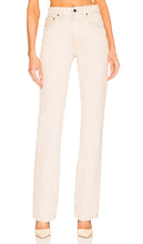 GRLFRND Melanie High Rise Boot Cut in Beige - GRLFRND Melanie - Bottines taille haute en beige - GRLFRND Melanie 米色高腰靴型剪裁 - GRLFRND Melanie High Rise Boot Cut in Beige - GRLFRND Melanie 하이라이즈 부츠컷 베이지 색상 - GRLFRND Stivale alto Melanie tagliato in beige