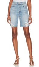GRLFRND Quinn High Rise 90's Short in Blue - GRLFRND Quinn - Short taille haute années 90 en bleu - GRLFRND Quinn 90 年代蓝色高腰短裤 - GRLFRND Quinn High Rise 90er-Shorts in Blau - GRLFRND Quinn 하이 라이즈 90's 쇼트 블루 색상 - GRLFRND Pantaloncini Quinn a vita alta anni '90 in blu