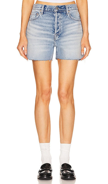 GRLFRND Raine Boyfriend Short in Blue - GRLFRND Raine - Short boyfriend en bleu - GRLFRND Raine 蓝色男友短裤 - GRLFRND Raine Boyfriend-Shorts in Blau - GRLFRND Raine 보이프렌드 쇼츠 - GRLFRND Pantaloncini da fidanzato Raine in blu